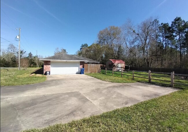 Building Photo - 115 N Ridge Dr