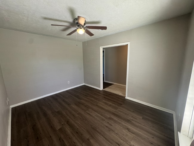 Building Photo - 2714 5th Ave N