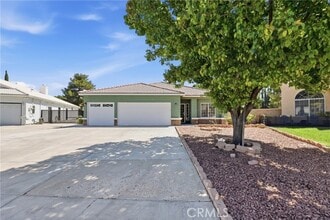 Building Photo - 44154 Coral Dr