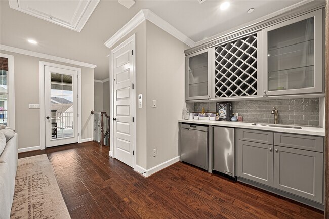 Foto del edificio - 855 Dunleigh Meadows Ln
