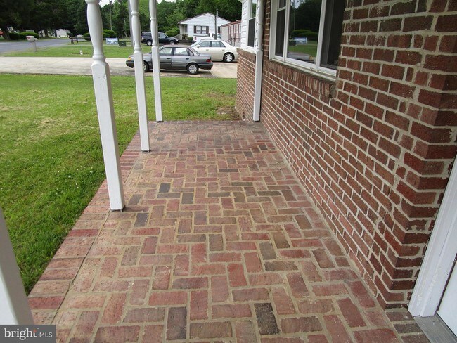 Building Photo - 2201 Pondtown Rd