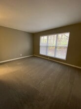 Building Photo - Arlington Apartments