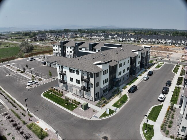 3D Exterior - The Moraine