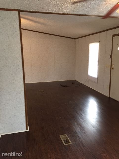 Building Photo - 2255 Ruritan Rd