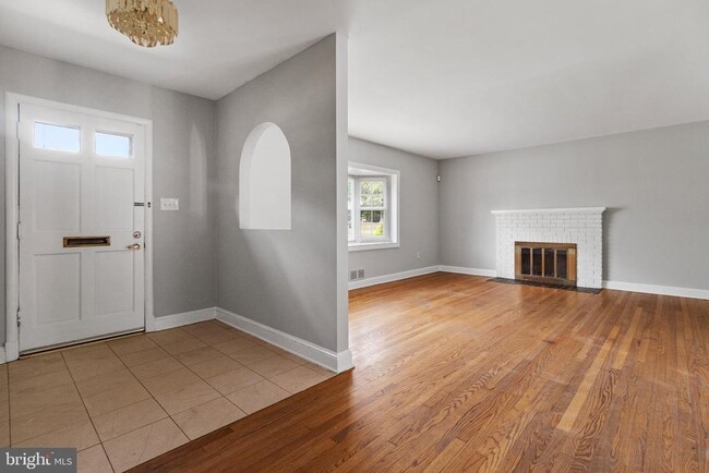 Foto del edificio - 5601 Dawes Ave