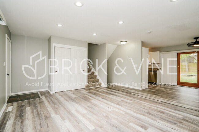 Building Photo - Fantastic Home in Columbus