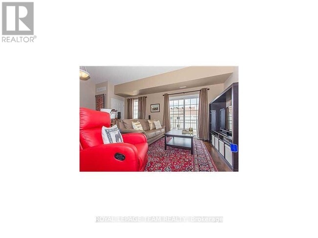 Building Photo - 100 Artesa Private