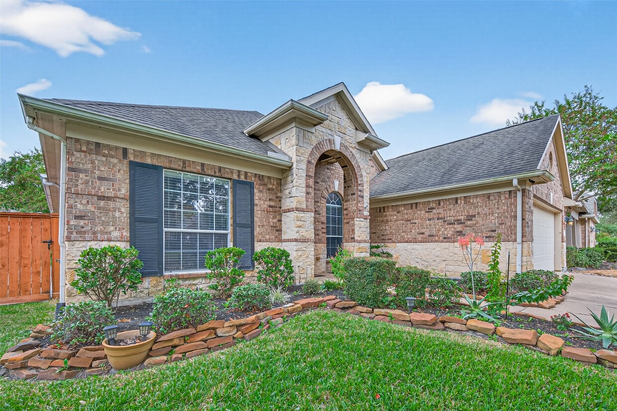 Foto principal - 27210 Sable Oaks Ln