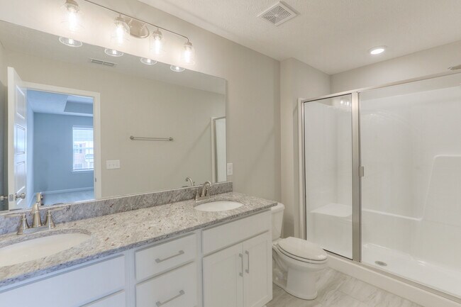 Foto del edificio - 4204 Spyglass Dr