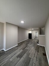 Building Photo - 424 Emerald St