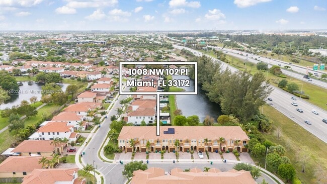 Building Photo - 1008 NW 102 Pl