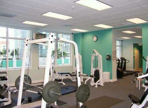 Building Photo - 1200 Brickell Bay Dr