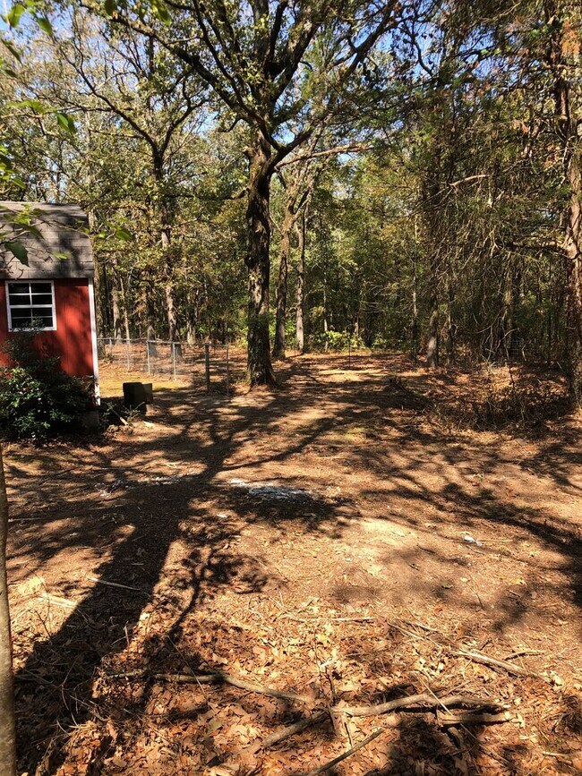 Foto del edificio - Secluded Country Retreat — Minutes from Se...