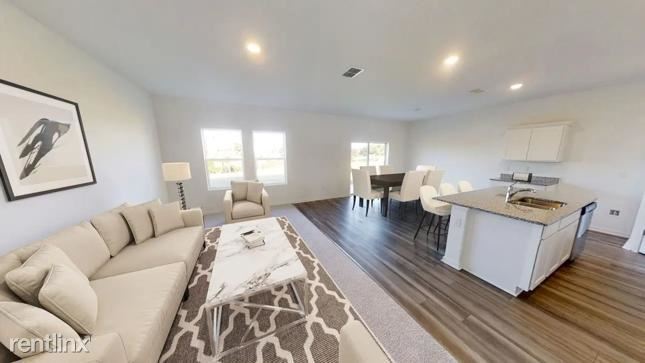 Building Photo - 4 br, 2 bath House - 121 Enforcer Loop