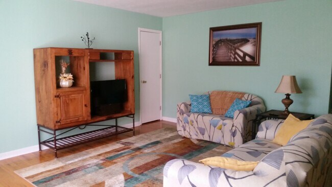 Foto del edificio - 1251 Westcliff Ct
