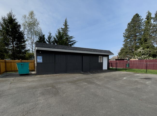 2- 12' by 12' storage rentable - 1492 Main St