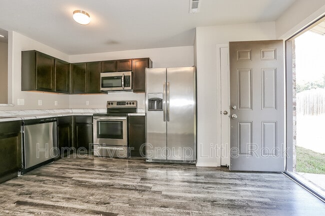 Building Photo - 55 Cedar Creek Cove