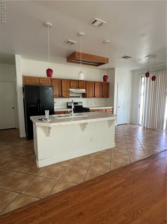 Foto del edificio - 6308 Peach Orchard Rd