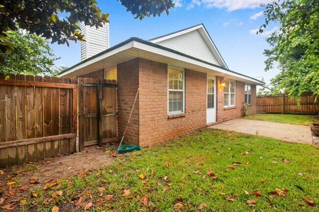 Foto del edificio - 4678 Windstarr Dr