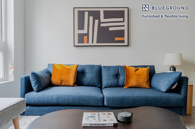 Building Photo - 1502 Fawcett Ave