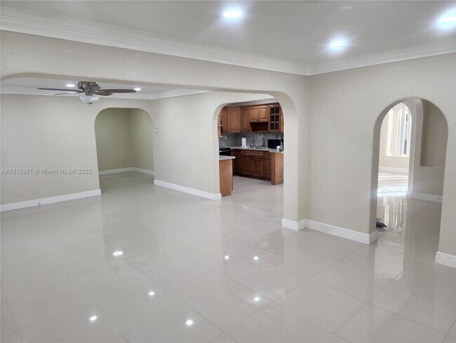 Foto del edificio - 900 NW 29th St