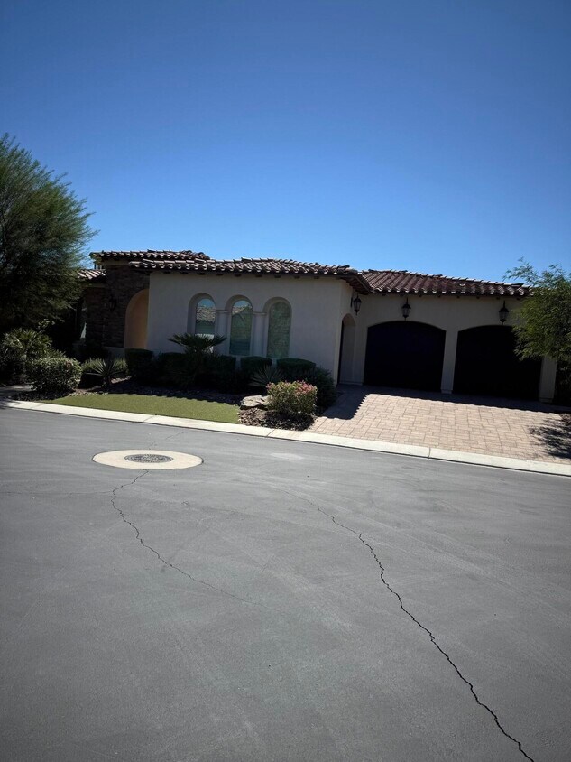 Foto del edificio - 81675-675 Thunder Gulch Way