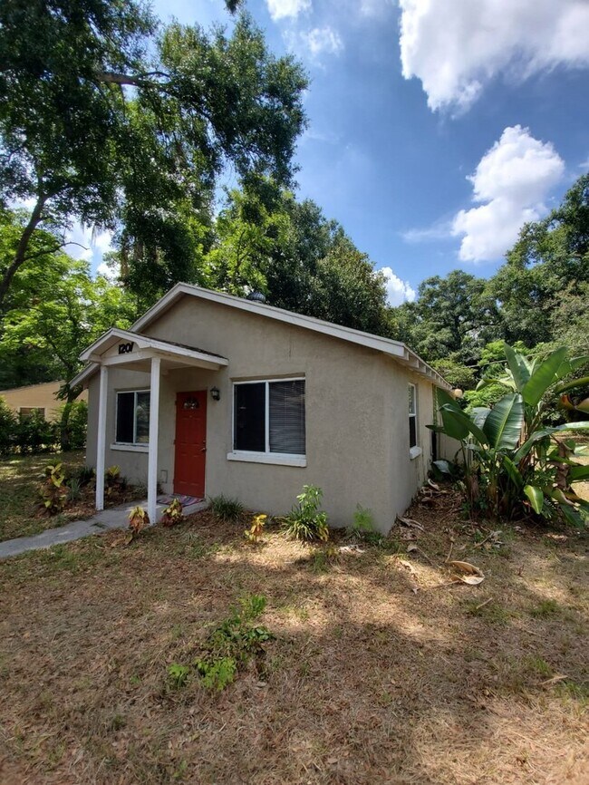 Building Photo - 2/2 Located in Old Seminole Heights
