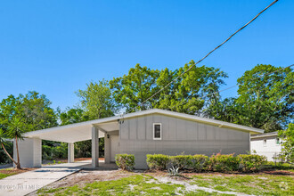 Building Photo - 7428 Centauri Rd