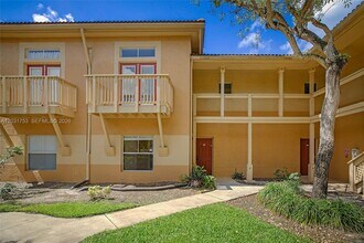 Building Photo - 4791 Via Palm Lakes