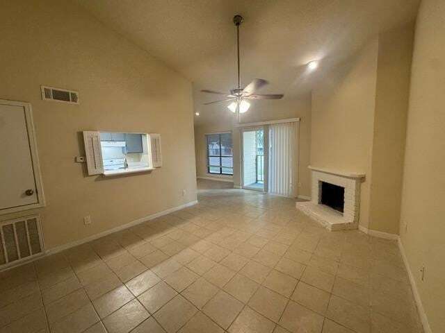 Building Photo - 16111 Aspenglen Dr