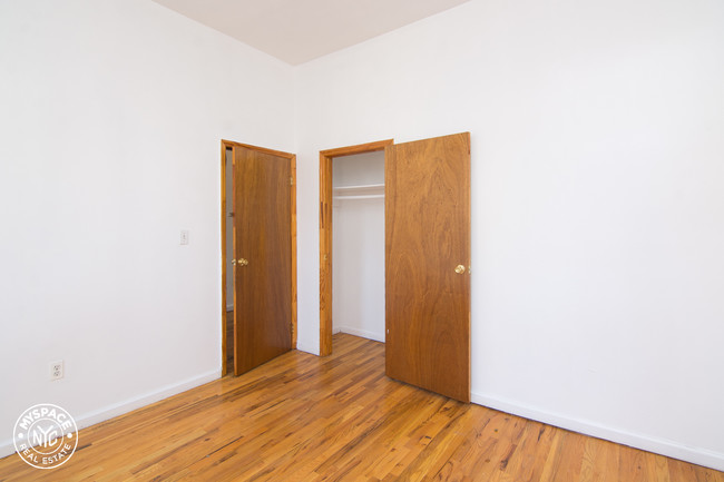 Foto del edificio - 541 Franklin Ave