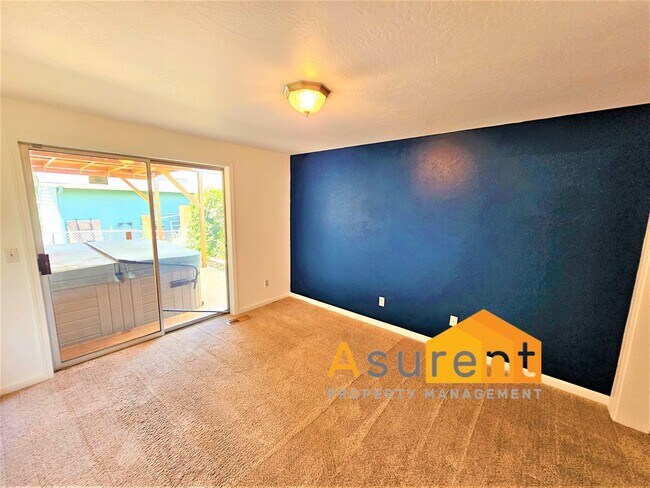 Foto del edificio - 3085 Connell Ave
