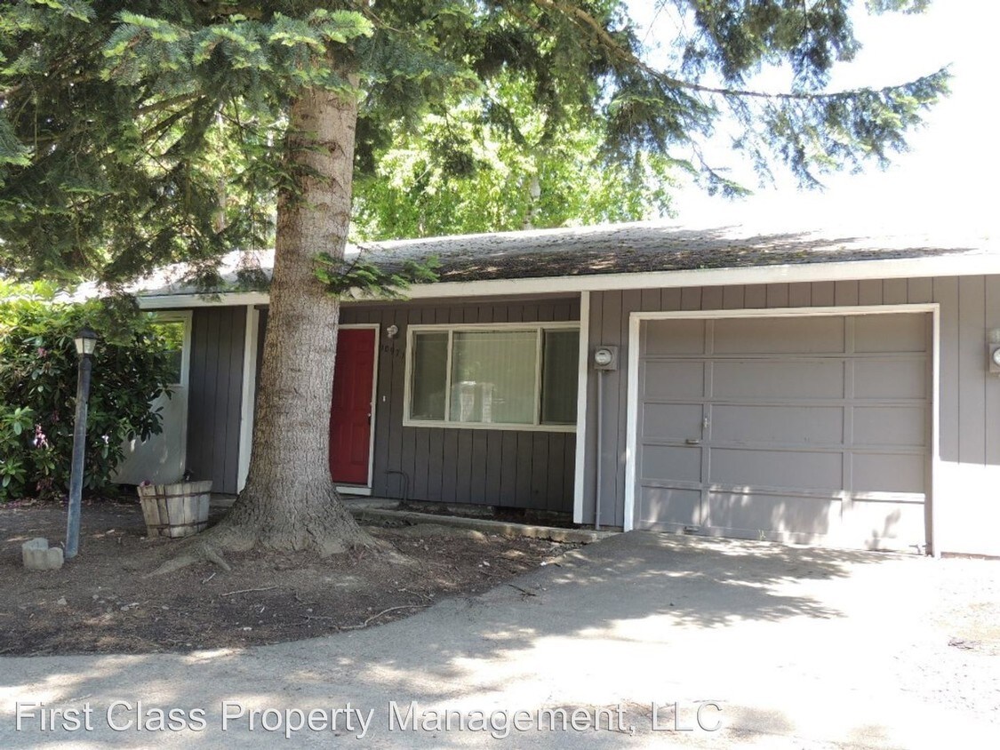 Primary Photo - 10973 SW Hall Blvd