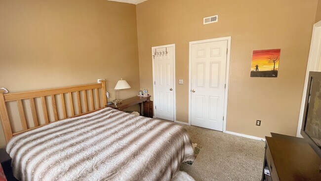 Foto del edificio - 4044 S Carson St