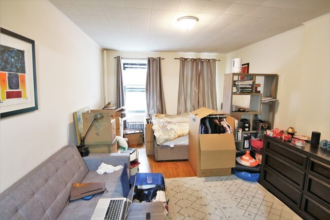 Foto del edificio - 120 W 75th St