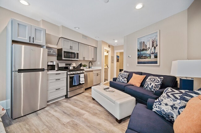 Foto del edificio - 472 Commercial St