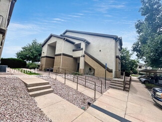 Building Photo - 3732 Riviera Grove