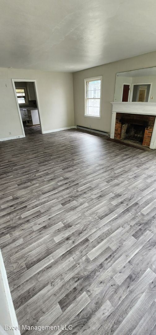 Foto del edificio - 2 br, 1 bath House - 426 S Pulaski St