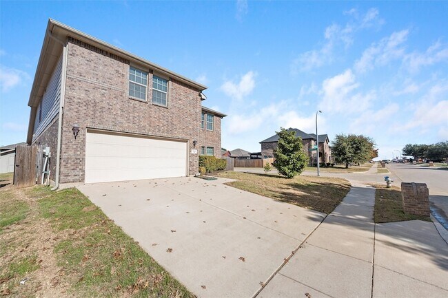 Foto del edificio - 500 Braewick Dr