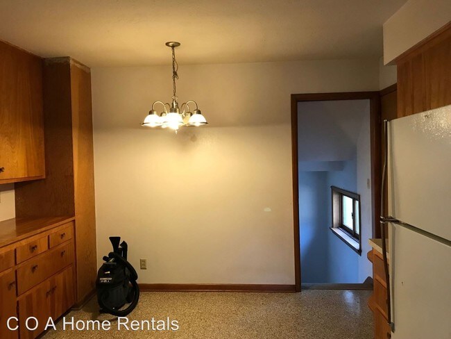 Foto del edificio - 3 br, 2 bath Apartment - . 3812 E. Orme