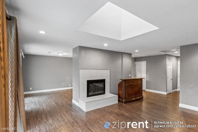 Foto del edificio - 3 br, 2 bath House - 31305 Meadowbrook Ave...