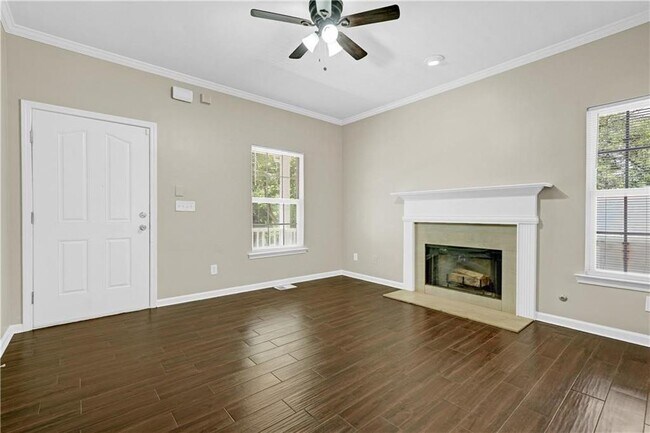 Foto del edificio - 1477 Akridge St NW