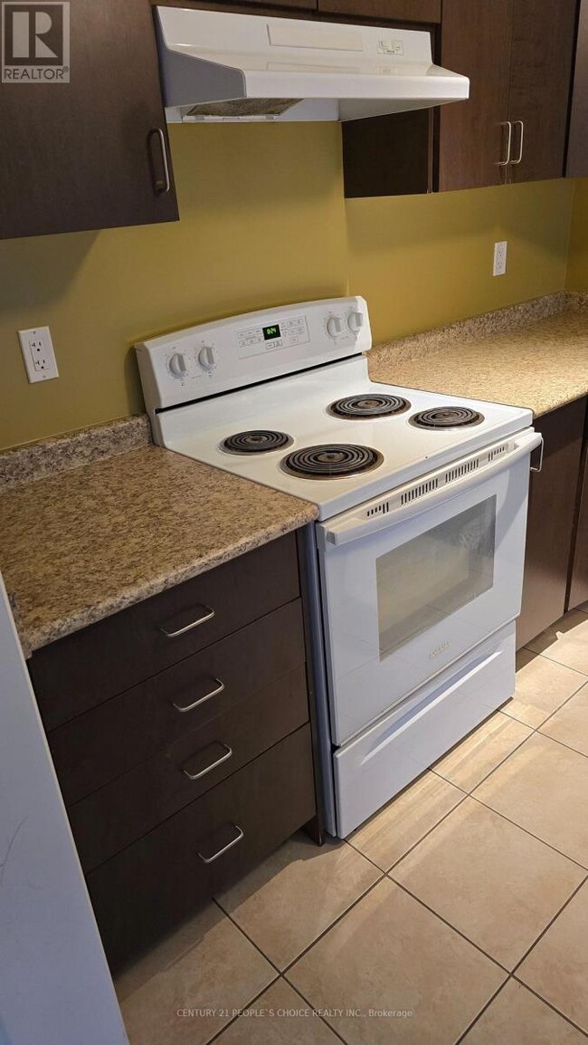 Photo du bâtiment - 106 Bonnie Braes Dr