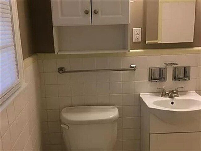 Foto del edificio - Shower Home