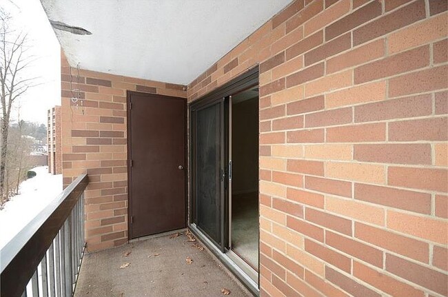 Foto del edificio - 1500 Cochran Rd