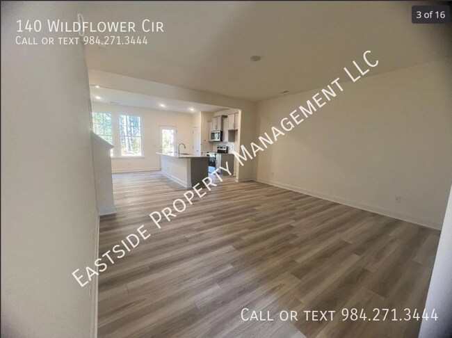 Building Photo - 140 Wildflower Cir