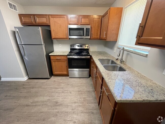 Building Photo - 5026 Westchase Ct