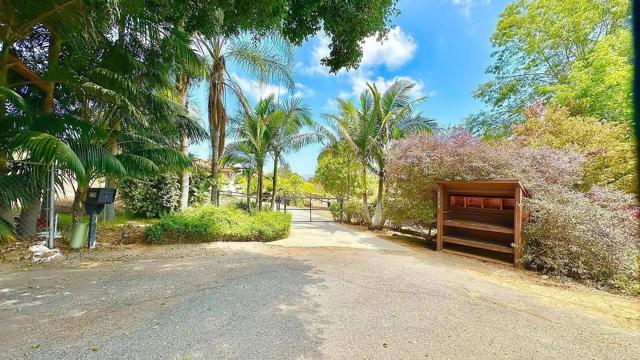 Building Photo - 2798 Alta Vista Dr