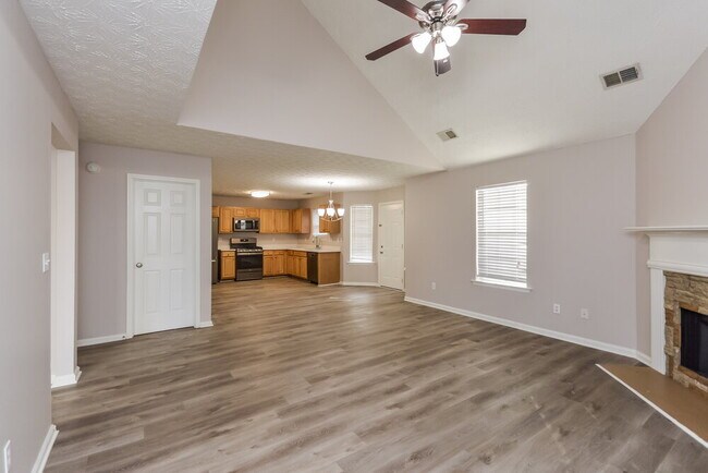 Foto del edificio - 260 Toffee Ct