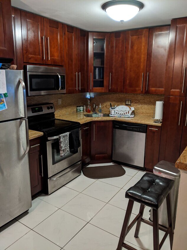 Foto principal - 5208 NE 24th Ter